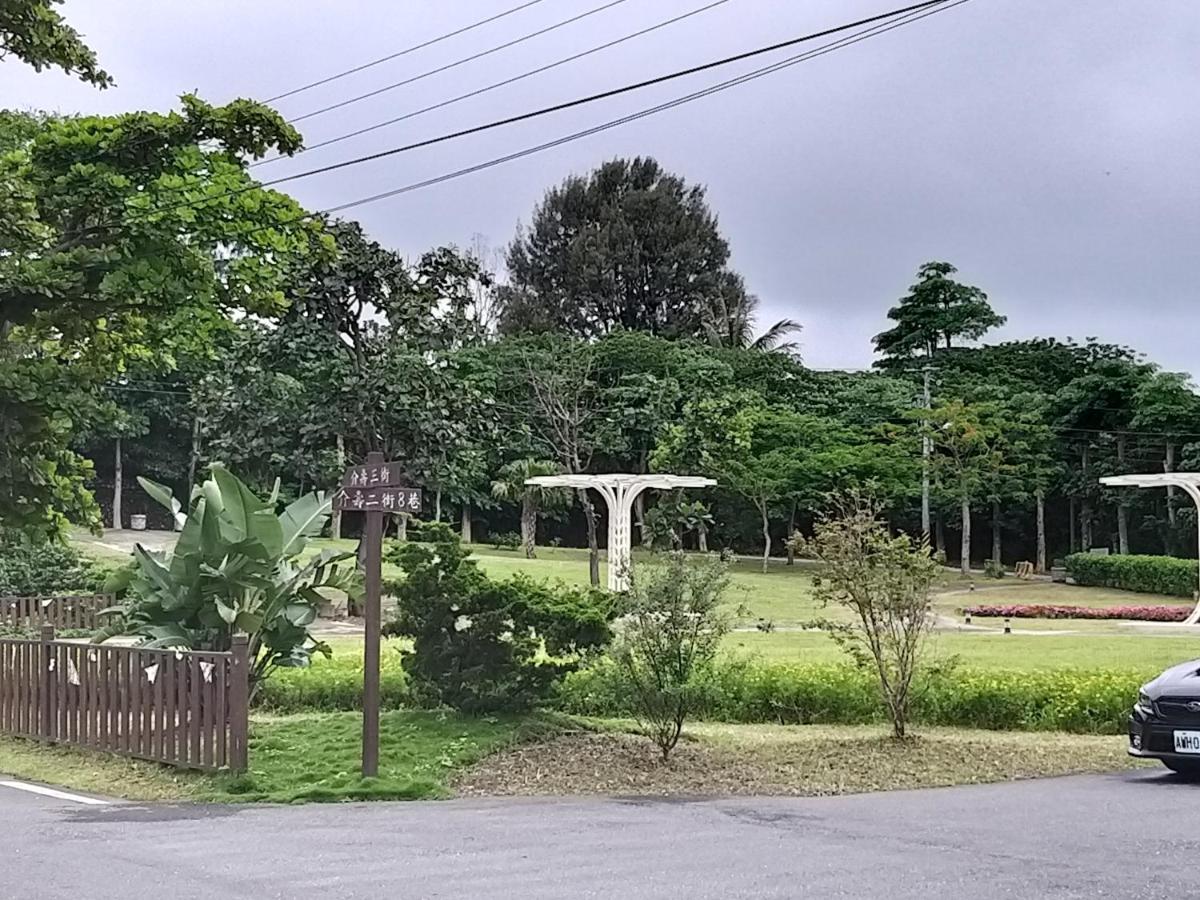 Guan Lun Hotel Hualien City Exterior photo